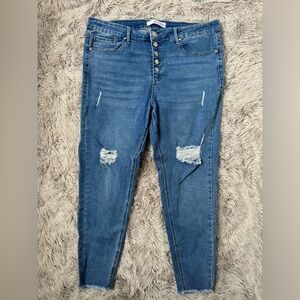 Chic Soul Distressed Skinny Jeans